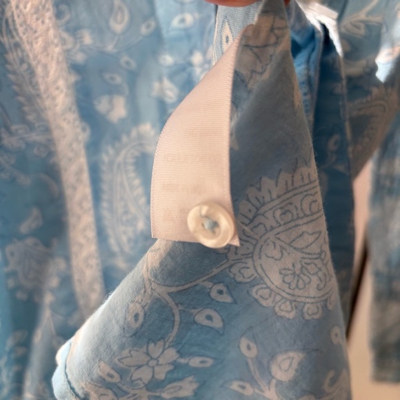 Tuckernuck The Shirt by Rochelle Behrens Blue Paisley Priya Shirt Size XS Lace - Picture 5 of 6